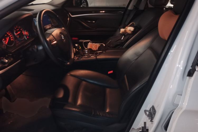 Used BMW 5 Series 2013 525Li Luxury Model