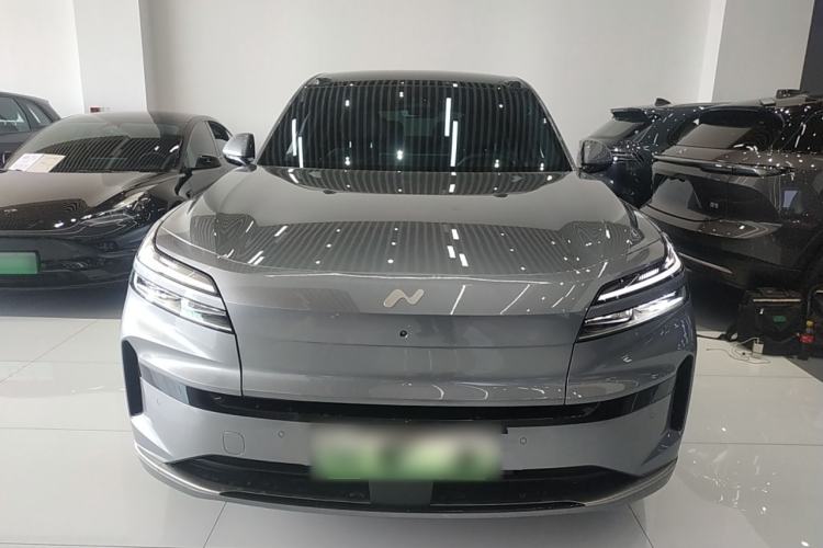 Used ONVO Luxeed L90 2025 Model—Ultra Six-Seater Version