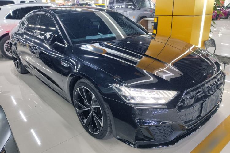 Used Audi A7L 2022 45 TFSI quattro S-line Wind Rider Front Right 45 Deg