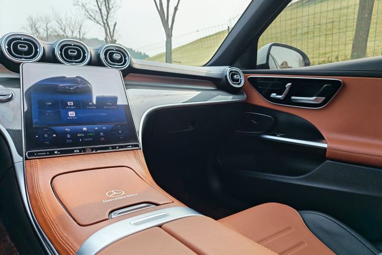 Used Mercedes-Benz C-Class 2023 Restyled C 260 L Sport Edition Interior 7