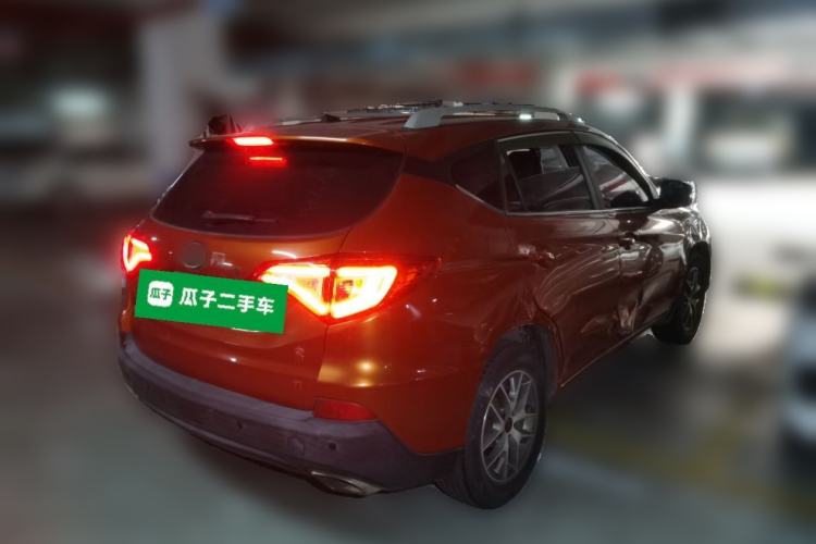 Used BYD Song 2016 Gaishi Edition 1.5TI Manual Leading Model Rear Right 45 Deg