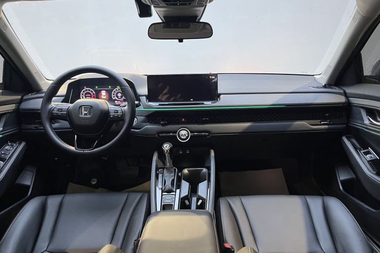 Used Honda Accord 2024 260TURBO Luxury Edition Interior 2