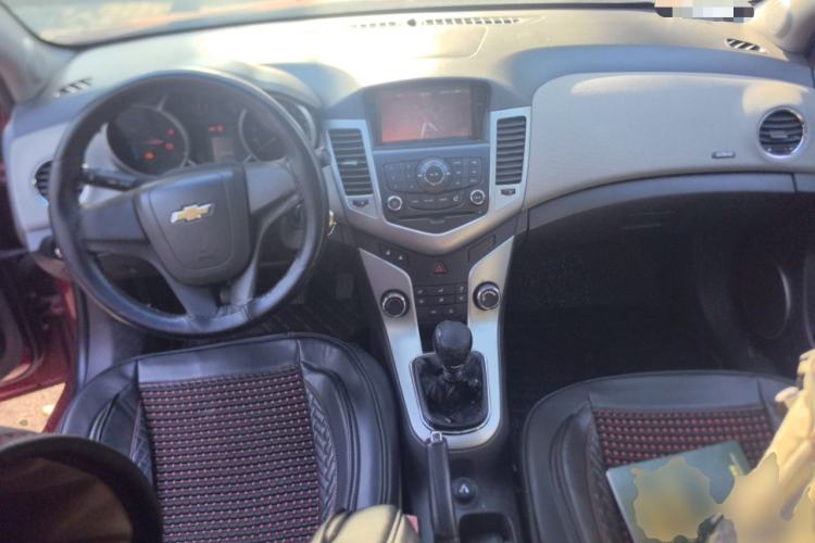 Used Chevrolet Cruze 2012 1.6L SE MT
