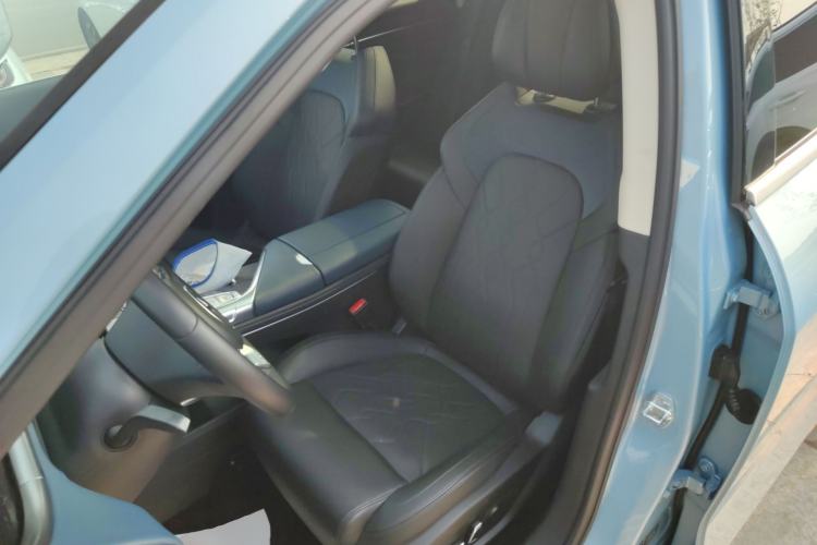 Used VOYAH FREE 2022 Four-Wheel Drive Ultra-Long Range Pure Electric Version
