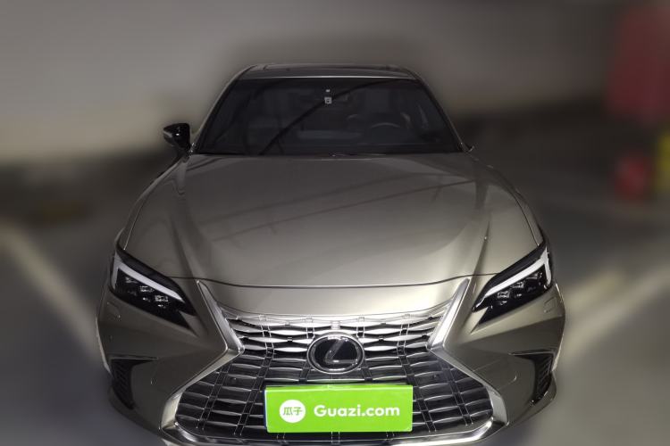 Used Lexus ES 2025 200 Premium Edition

