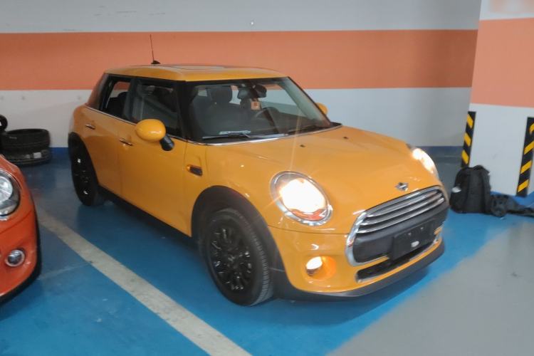 Used MINI MINI 2016 1.2T ONE Pioneer Edition Five-Door Version
