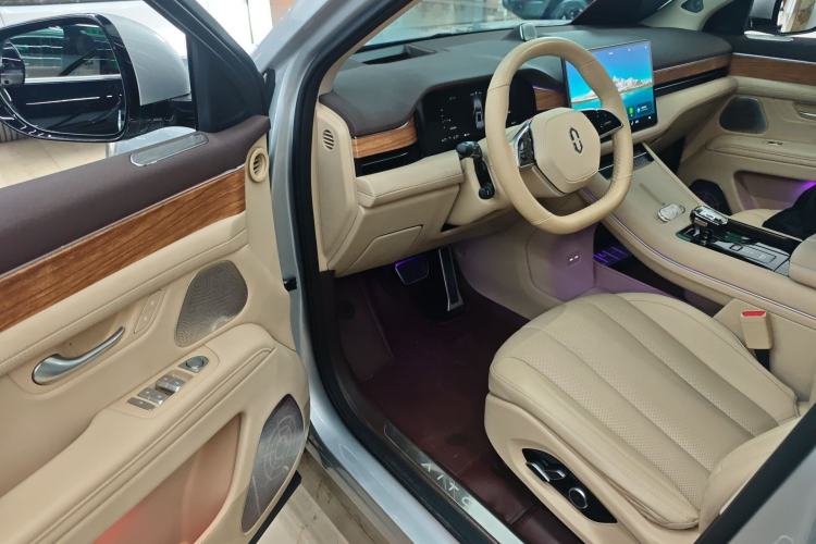 Used Hima AITO M7 2024 1.5T Rear-Drive Plus Version 5 Seats
