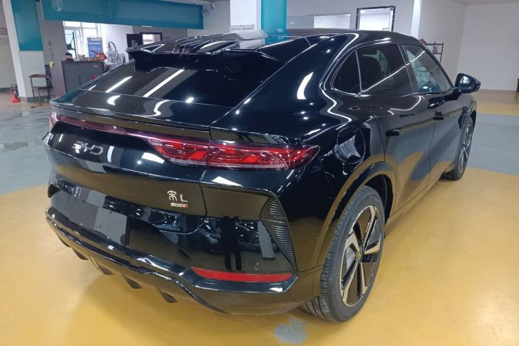 Used BYD Song L EV 2025 Intelligent Driving Version 662 km LiDAR Excellence Edition
