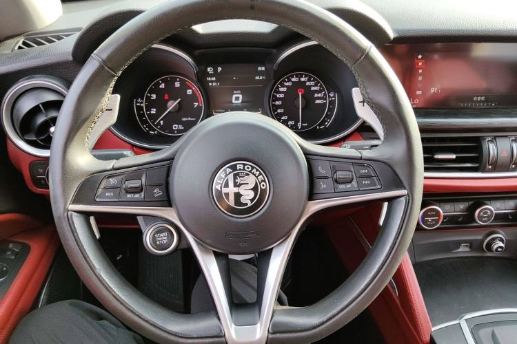 Used Alfa Romeo Stelvio 2017 2.0T 280HP Luxury Edition