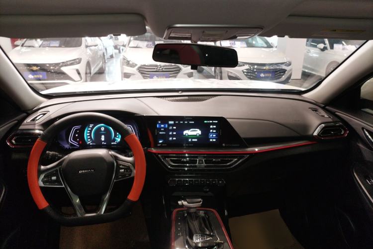 Used Oshan X5 2021 1.5T DCT Prestige Edition
