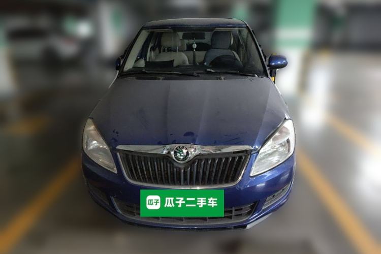 Used Skoda Fabia 2012 1.4L Automatic Crystal Edition
