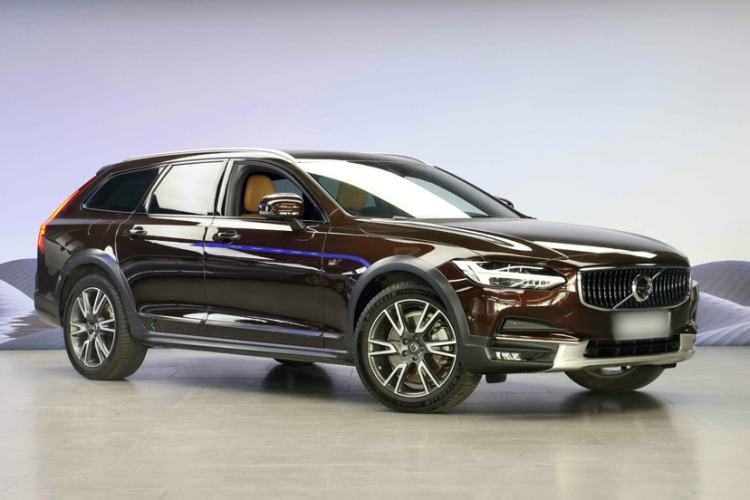 Used Volvo V90 2017 Cross Country T5 AWD Prestige Edition