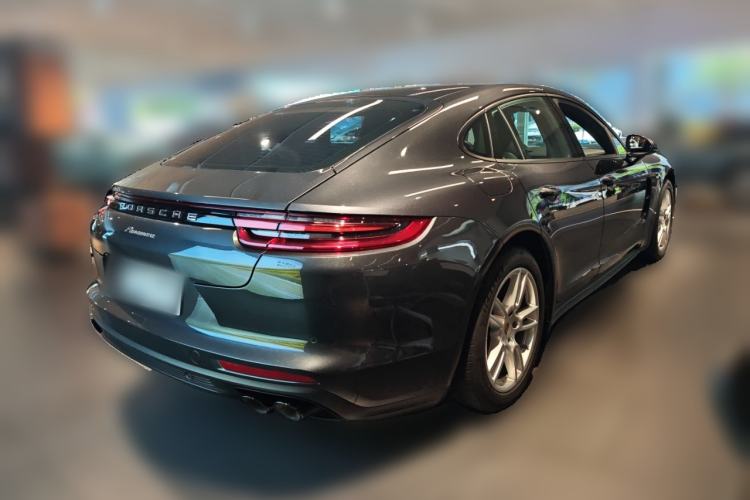 Used Porsche Panamera 2019 Panamera 2.9T Rear Right 45 Deg