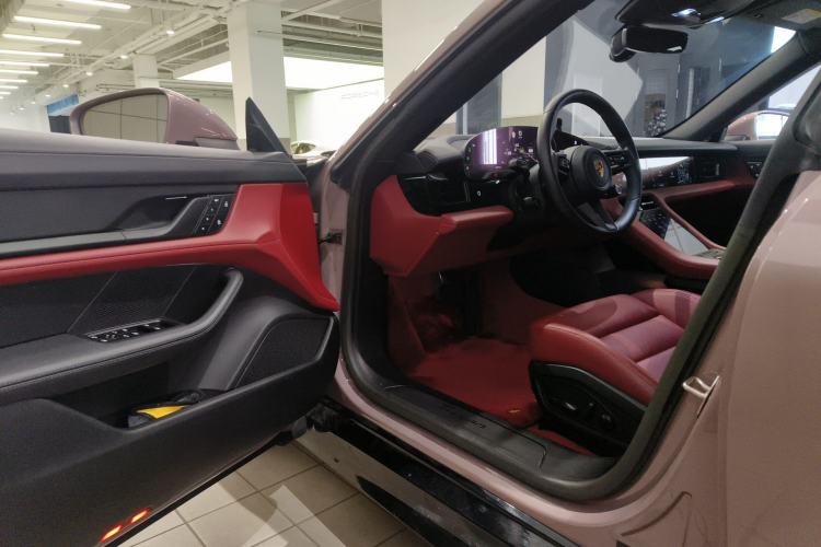 Used Porsche Taycan 2022-Year Updated Taycan Driver Seat