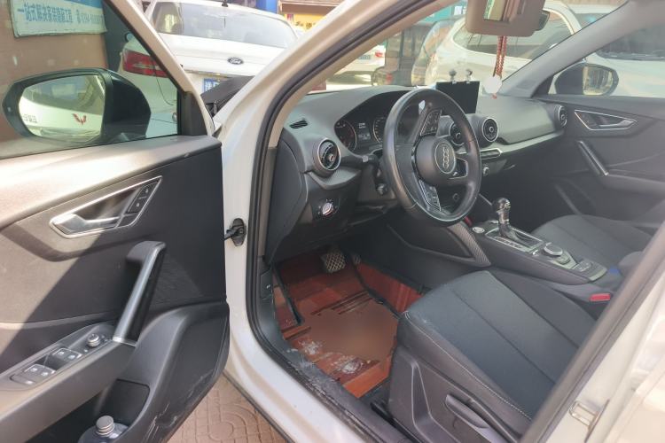 Used Audi Q2L 2018 35 TFSI Launch Exclusive Edition China VI
