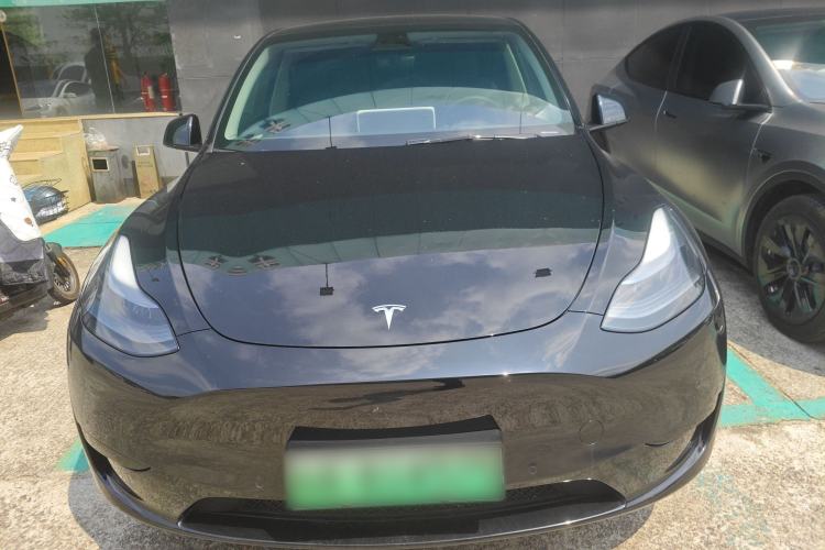 Used Tesla Model Y 2023 Rear-Wheel-Drive Version