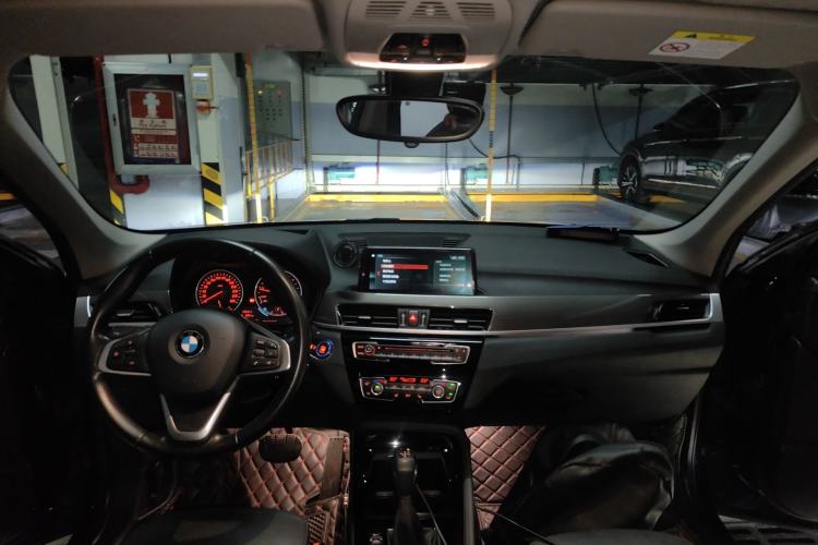 Used BMW X1 2018 xDrive20Li Luxury Model