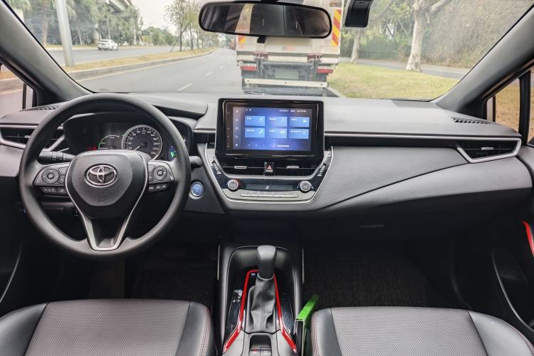 Used Toyota Levin 2022 Dual-Motor 1.8H E-CVT Sport Edition
