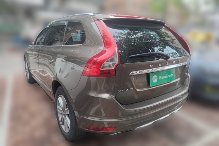 Used Volvo XC60 2015 T5 Smart Upgrade Model
