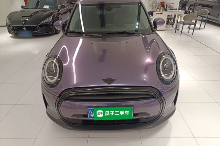 Used MINI MINI 2023 Updated 1.5T COOPER Artist Five-Door Edition