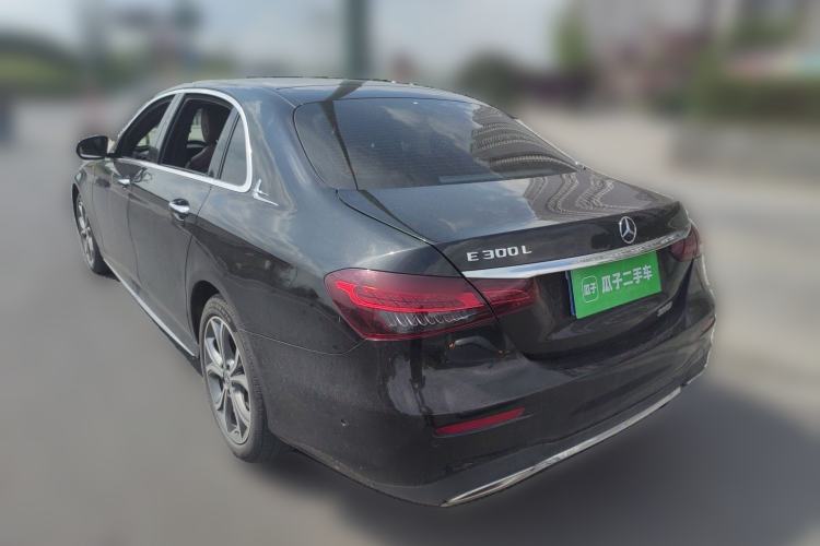 Used Mercedes-Benz E-Class 2021 Restyled E 300 L Sporty and Stylish Edition
