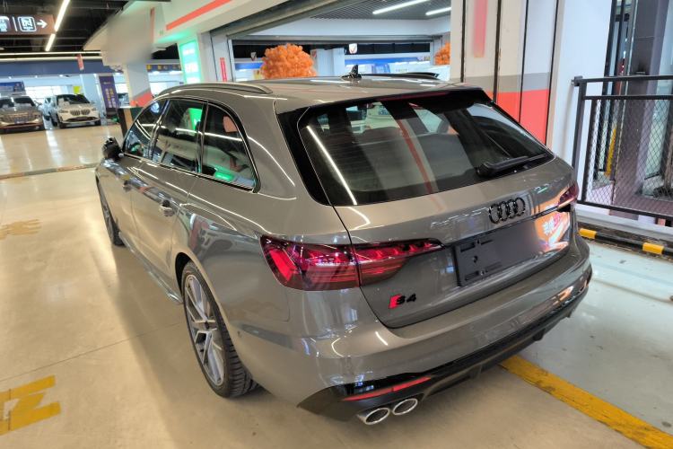 Used Audi S4 2024 S4 Avant 3.0TFSI Rear Left 45 Deg