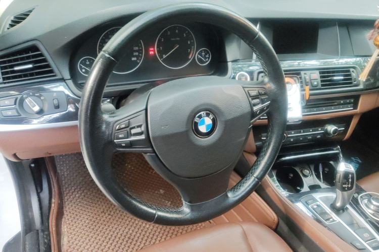 Used BMW 5 Series 2014 520Li Elegant Model