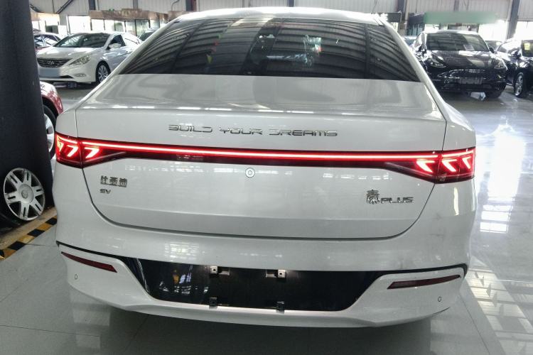 Used BYD Qin PLUS 2024 Honor Edition EV 510KM Leading Model
