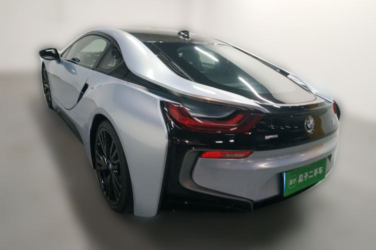 Used BMW i8 2014 Standard Model
