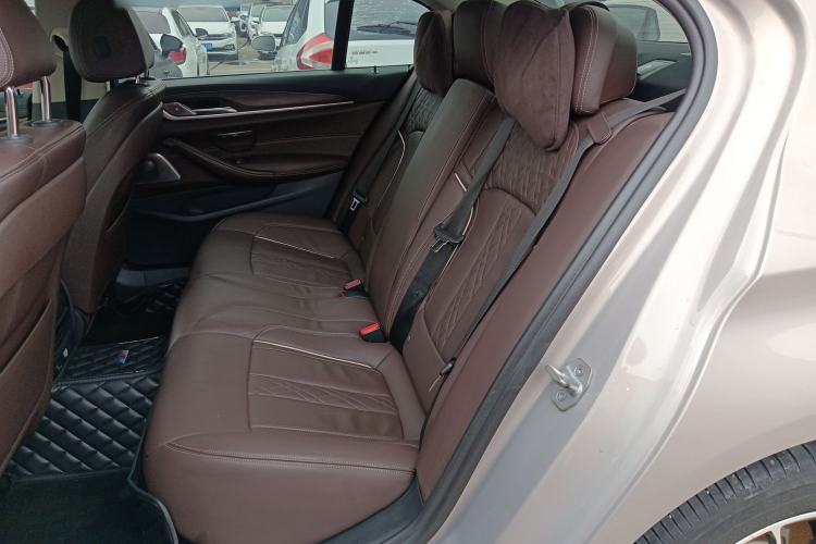 Used BMW 5 Series 2018 Revised Version 530Li Leading Edition Luxury Package Left Rear Seat