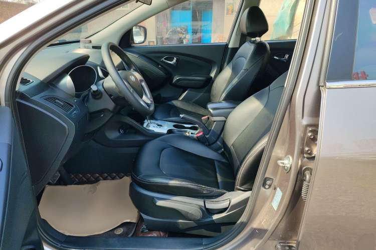 Used Hyundai ix35 2015 2.0L Automatic 2WD Comfort Edition China V Standard
