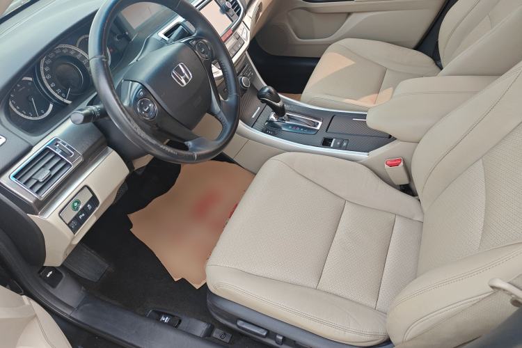 Used Honda Accord 2014 2.0L EX Luxury Edition
