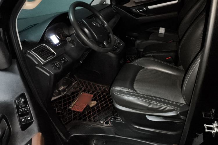 Used SAIC MAXUS G10 2019 PLUS 2.0T Automatic Elite Edition China V Standard