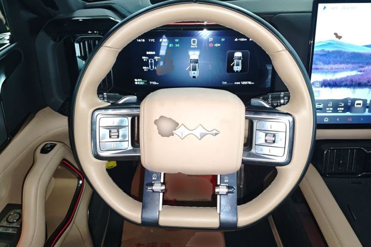 Used Formula Leopard 8 2025 Smart & Brave Flagship Edition 7 Seats Steering Wheel