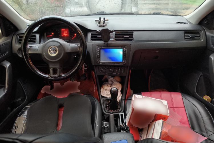 Used Volkswagen Santana 2013 1.6L Manual Fashion Edition
