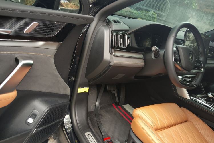 Used BYD Tang New Energy 2023 DM-i Champion Edition 112KM Prestige Model Driver Seat