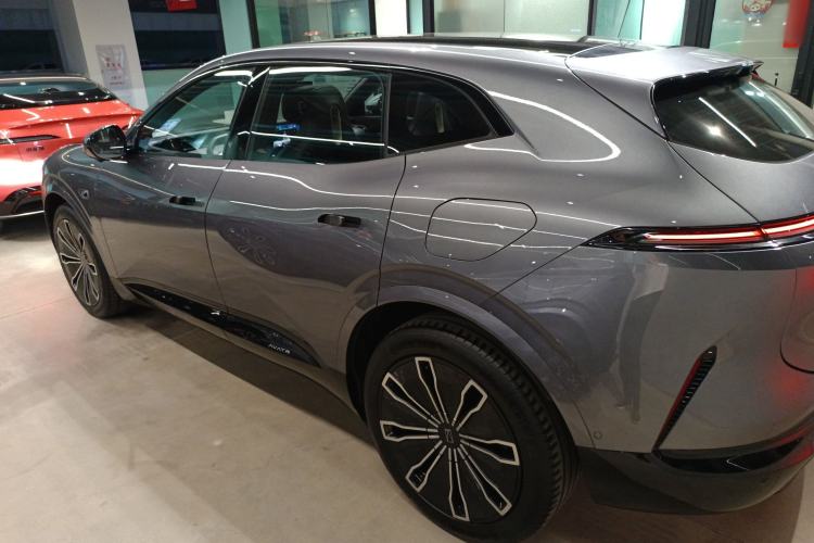 Used Avatr 07 2024 Max Extended-Range Edition
