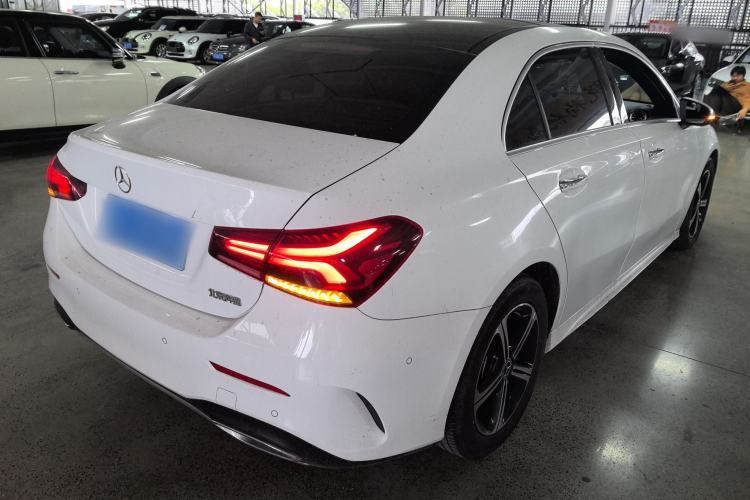 Used Mercedes-Benz A-Class 2022 Restyled A 200 L Sport Sedan Fashion Version
