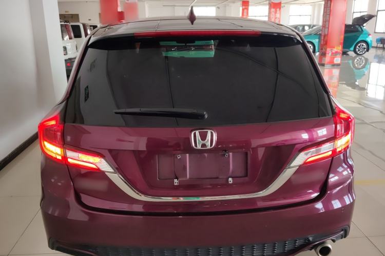 Used Honda Jade 2017 1.8L automatic Comfort version 5 seats Rear