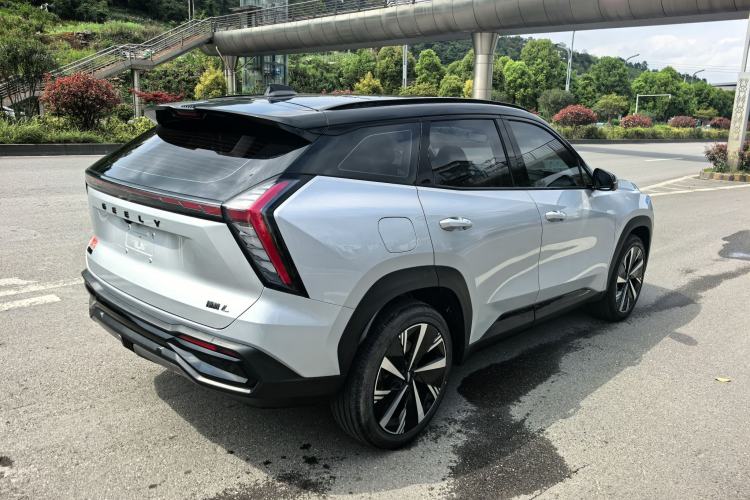 Used Geely Auto FX11 2023 1.5TD DCT Prestige Edition Exterior 5