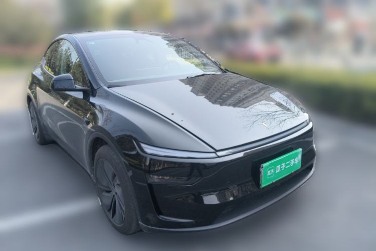 Used Tesla Model Y 2025 Rear-Wheel-Drive Version