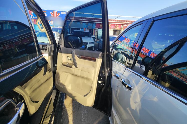 Used Mitsubishi Pajero 2018 V97 3.8L 5-Door GLS Sunroof – Middle East