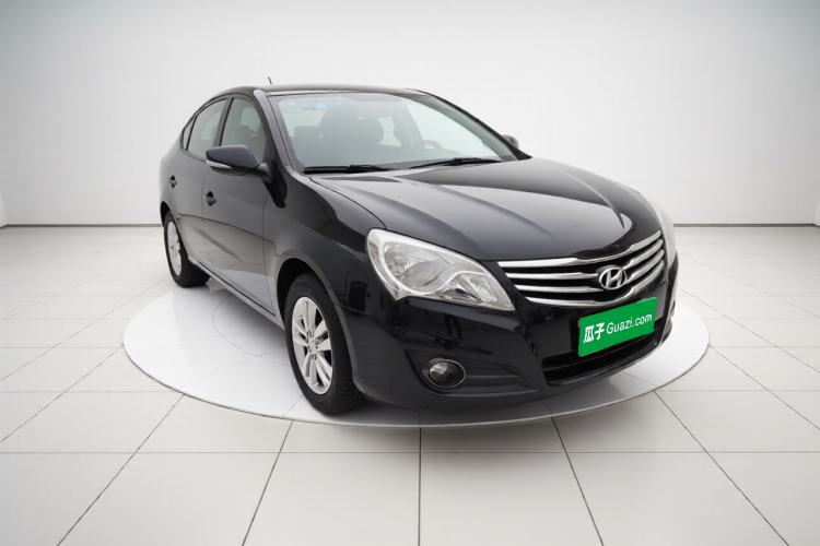 Used Hyundai Celesta 2011 1.6L Manual Top Trim