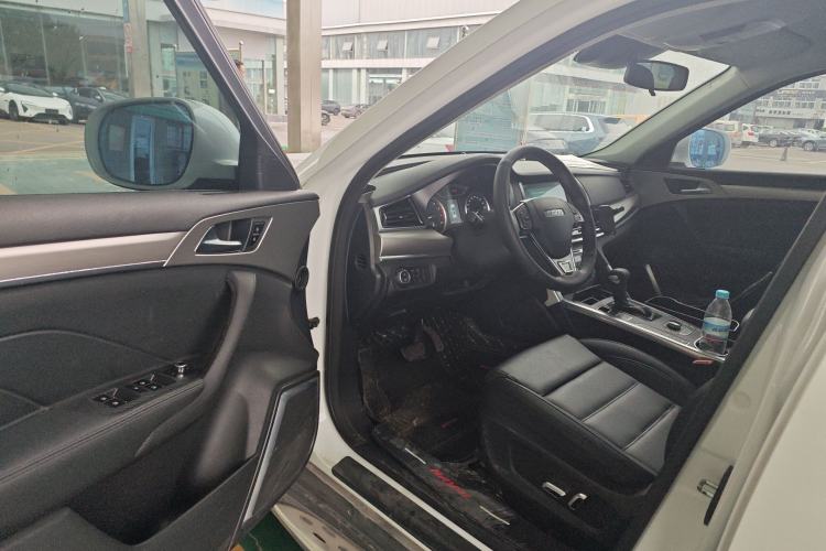 Used Haval H7 2017 Red-Label H7 2.0T Automatic Elite Model Driver Seat
