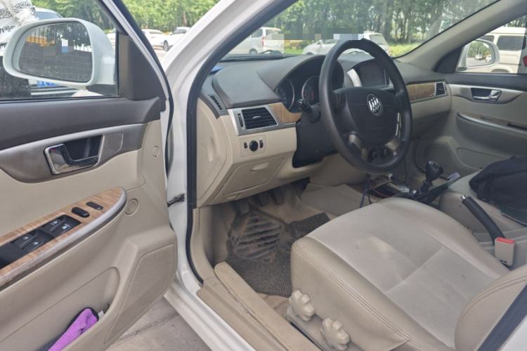 Used Buick Excelle 2015 1.5L Manual Classic Trim