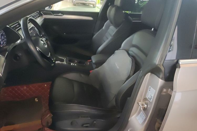 Used Volkswagen FAW-Volkswagen CC 2019 330TSI Glamour Edition China V Standard Left Front Seat