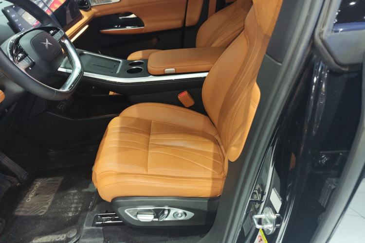 Used XPeng G9 2024 570 Max Left Front Seat