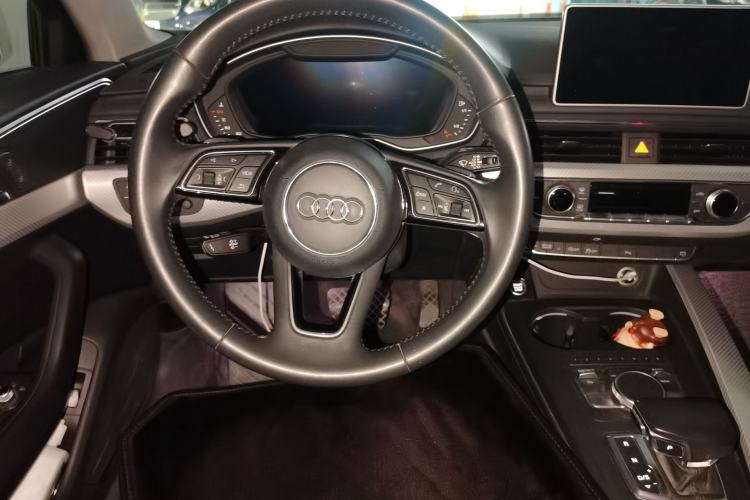 Used Audi A4L 2018 30th Anniversary Edition 40 TFSI Fashion Model