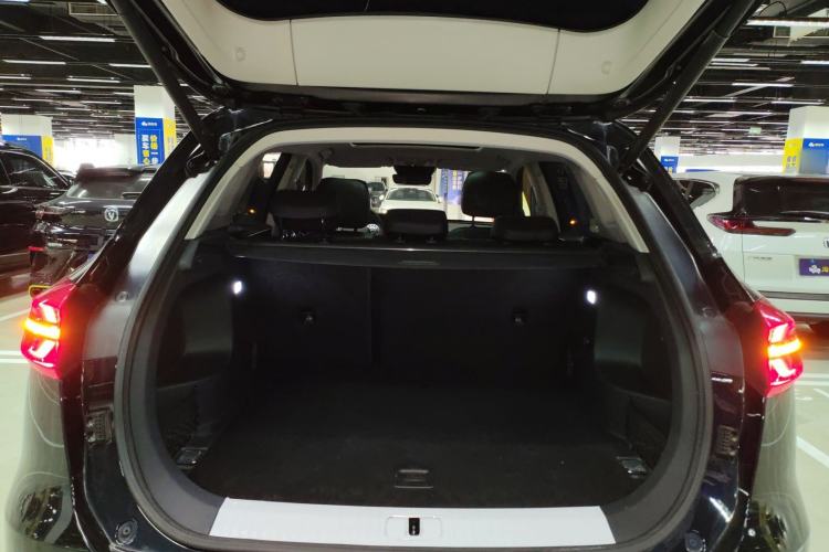 Used Hongqi HS5 2022 Revised Version 2.0T Smart Connect Flagship Edition