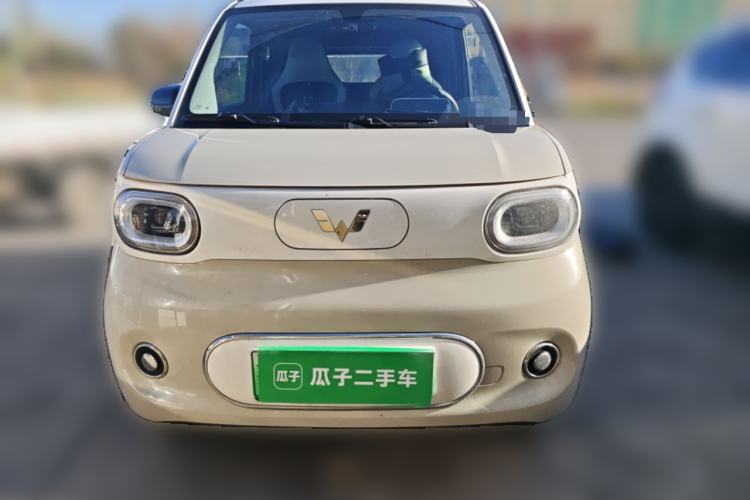 Used Wuling Hongguang MINIEV 2024 3rd Generation 215km Advanced Version Front